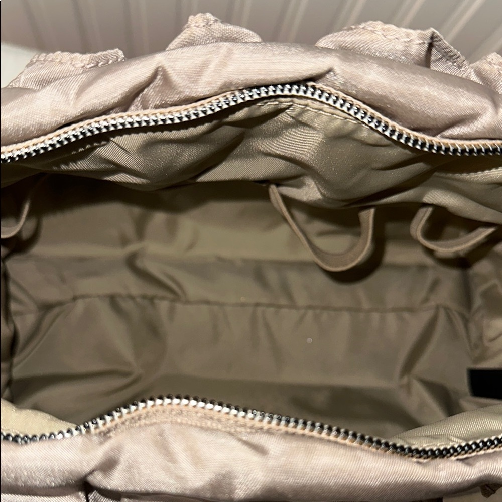 Tumi Enna Large ruffled Travel Pouch Taupe Cosmetics Bag - Picture 7 of 13